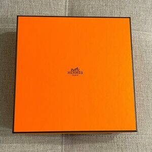 Hermès Orange Box